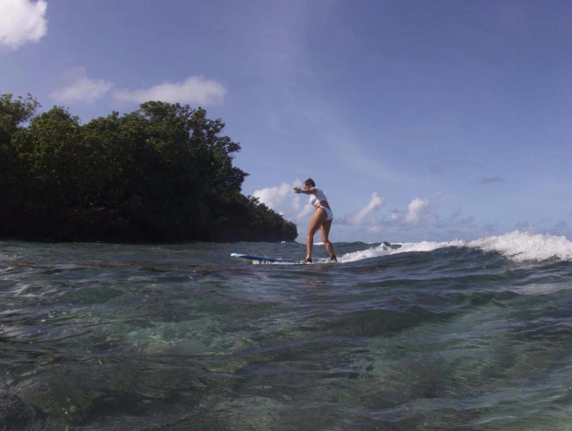 Aganoa Lodge Samoa Salelologa エクステリア 写真